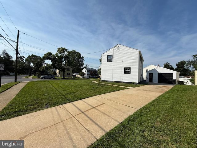 5545 CEDAR AVE, Pennsauken, NJ 08109