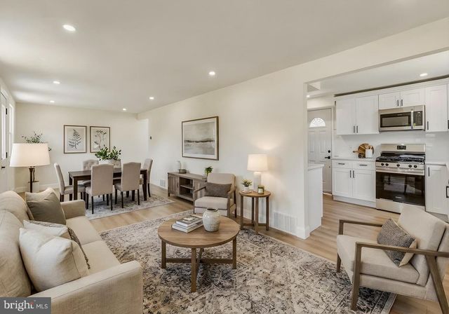 5545 CEDAR AVE, Pennsauken, NJ 08109