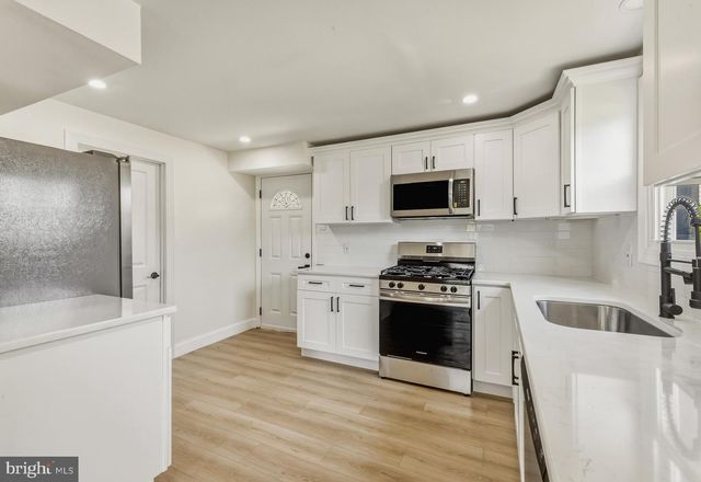 5545 CEDAR AVE, Pennsauken, NJ 08109