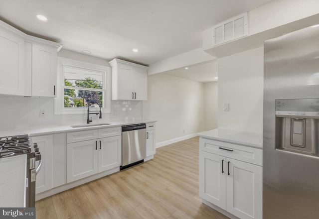 5545 CEDAR AVE, Pennsauken, NJ 08109