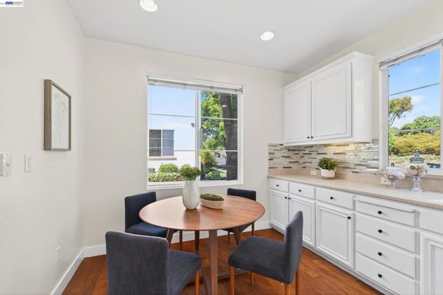 2011 Cedarwood Loop, San Ramon, CA 94582