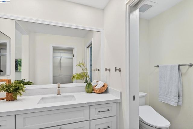 2011 Cedarwood Loop, San Ramon, CA 94582