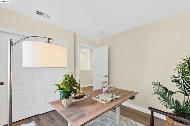 2011 Cedarwood Loop, San Ramon, CA 94582