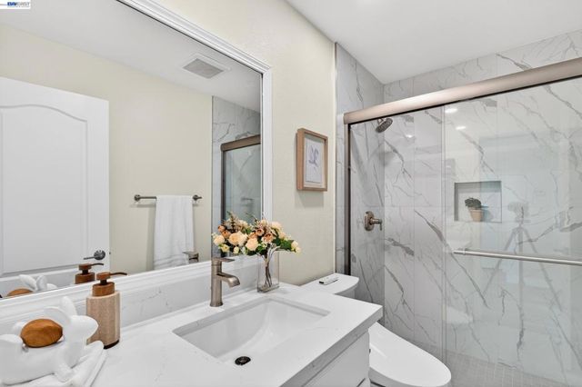 2011 Cedarwood Loop, San Ramon, CA 94582