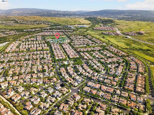 2011 Cedarwood Loop, San Ramon, CA 94582