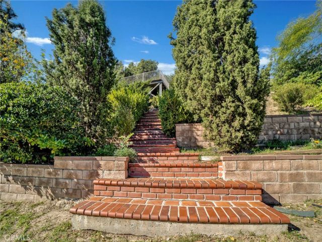 11355 Pala Mesa, Porter Ranch, CA 91326