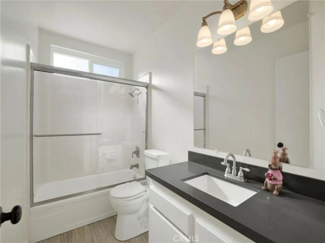 11355 Pala Mesa, Porter Ranch, CA 91326