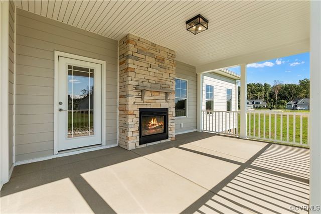 16112 Stable Run Ct, Rockville, VA 23146