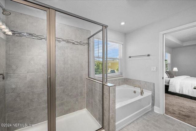 411 NARROWLEAF Drive, St. Johns, FL 32259