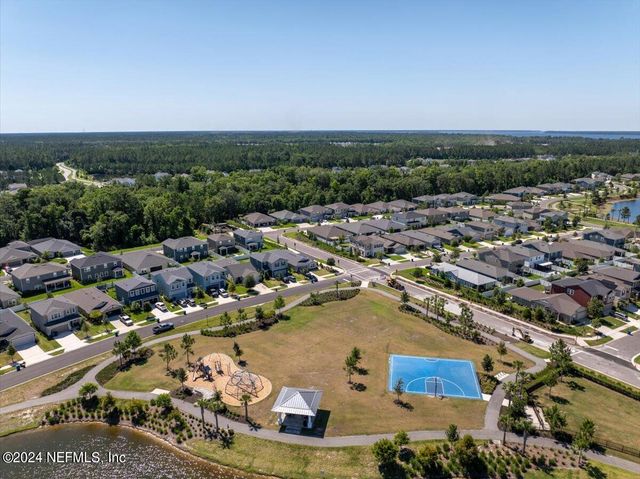 411 NARROWLEAF Drive, St. Johns, FL 32259