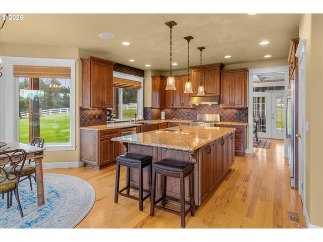 21550 Sw MOUNTAIN HOME Rd, Sherwood, OR 97140