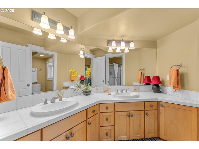 21550 Sw MOUNTAIN HOME Rd, Sherwood, OR 97140