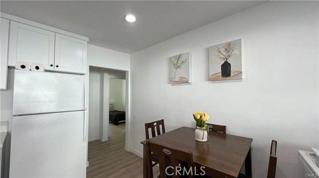 1445 S Cloverdale Avenue 1, Los Angeles, CA 90019