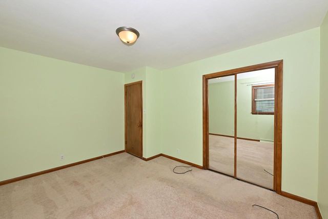 8317 W Cleveland AVENUE, West Allis, WI 53219