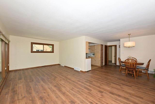 8317 W Cleveland AVENUE, West Allis, WI 53219