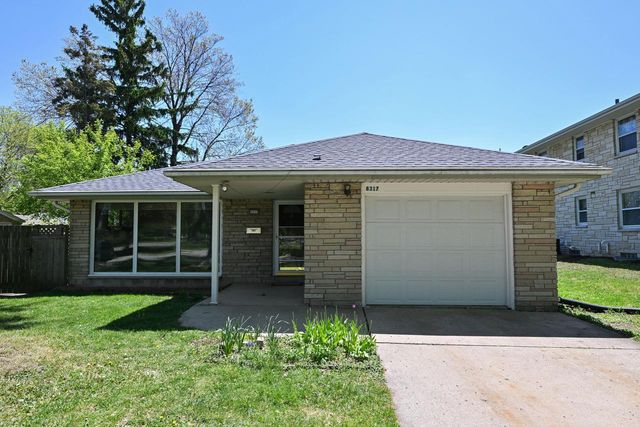 8317 W Cleveland AVENUE, West Allis, WI 53219