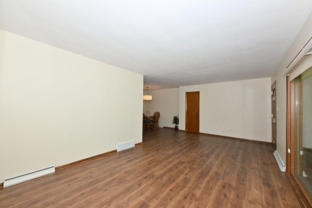 8317 W Cleveland AVENUE, West Allis, WI 53219