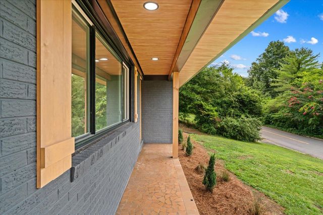 1400 Sherwood Drive, Dalton, GA 30720