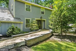 12 HESSIAN WAY, Cherry Hill, NJ 08003