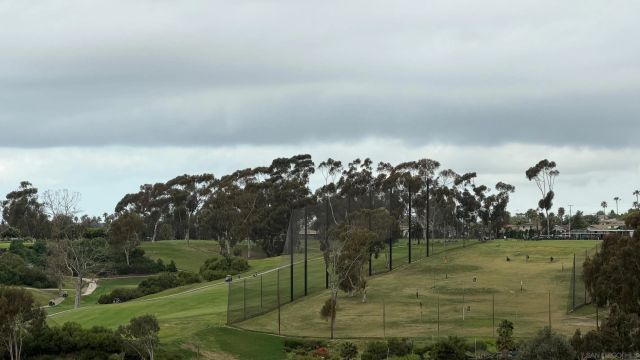 2070 Rue De La Montagne, Oceanside, CA 92054