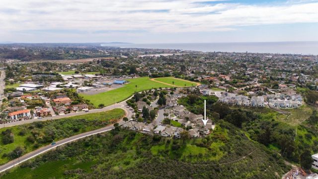 2070 Rue De La Montagne, Oceanside, CA 92054