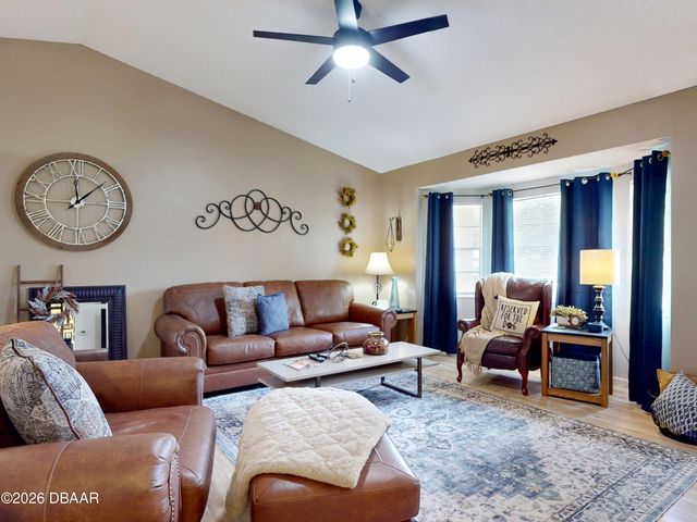 1624 Center Street, Deland, FL 32720