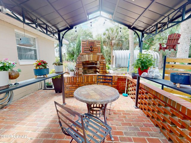1624 Center Street, Deland, FL 32720