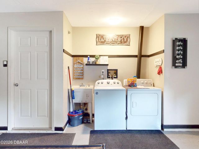 1624 Center Street, Deland, FL 32720