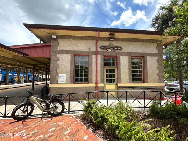 1624 Center Street, Deland, FL 32720