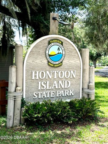 1624 Center Street, Deland, FL 32720