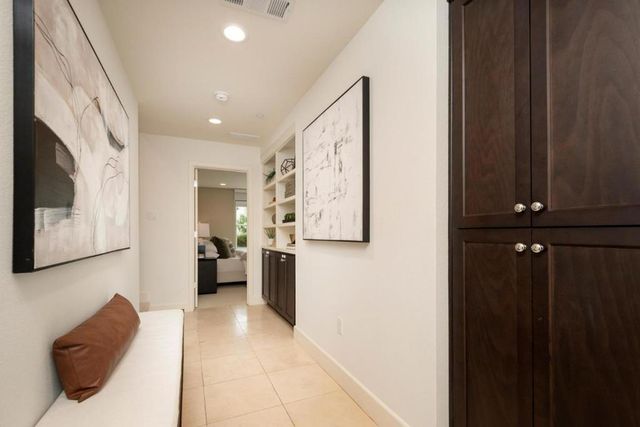 413 Franklin Parkway, San Mateo, CA 94403