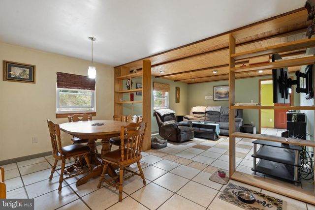 252 S PENNSVILLE AUBURN RD, Carneys Point, NJ 08069