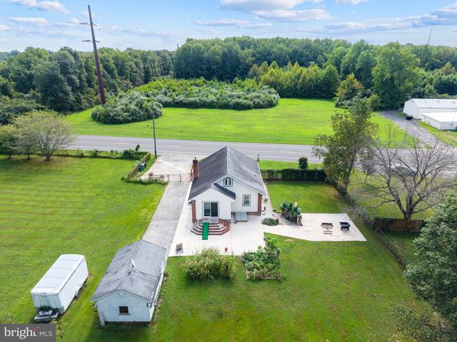 252 S PENNSVILLE AUBURN RD, Carneys Point, NJ 08069