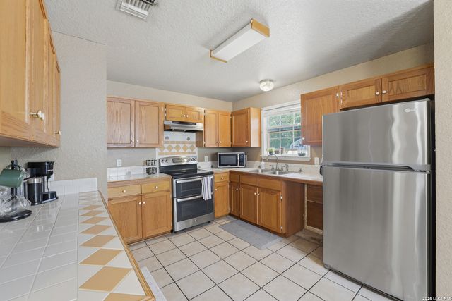 23030 S State Highway 123, Seguin, TX 78155