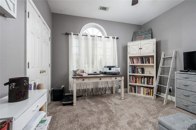 1447 Snow Hinton, Tuscaloosa, AL 35405