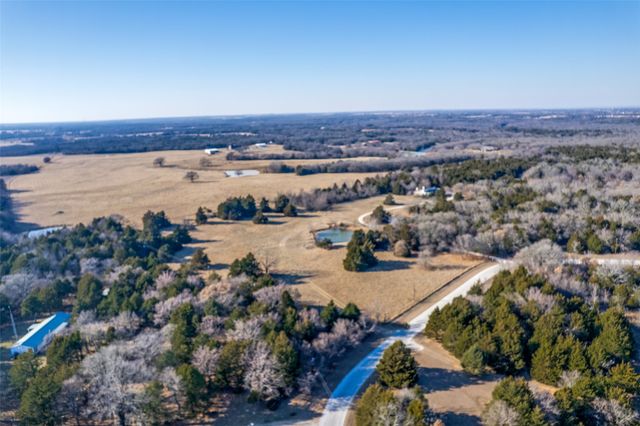 548 Deer Creek Road, Sadler, TX 76264