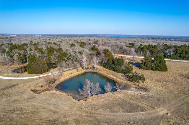 548 Deer Creek Road, Sadler, TX 76264