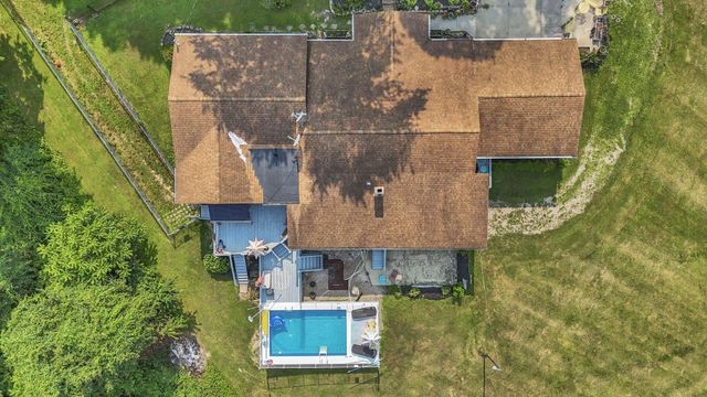 8879 National Road SE, Thornville, OH 43076