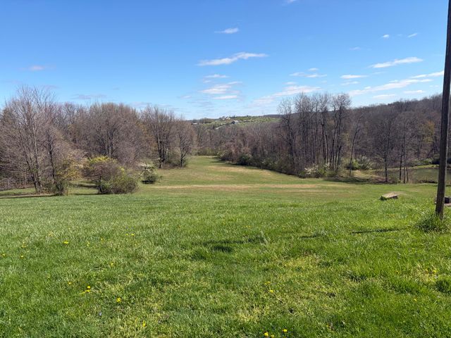 8879 National Road SE, Thornville, OH 43076