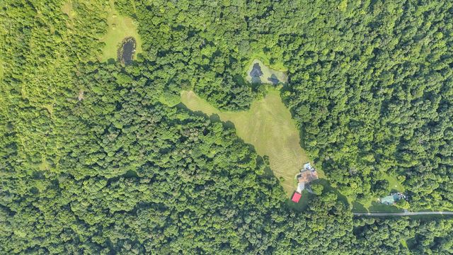 8879 National Road SE, Thornville, OH 43076