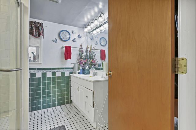 8879 National Road SE, Thornville, OH 43076