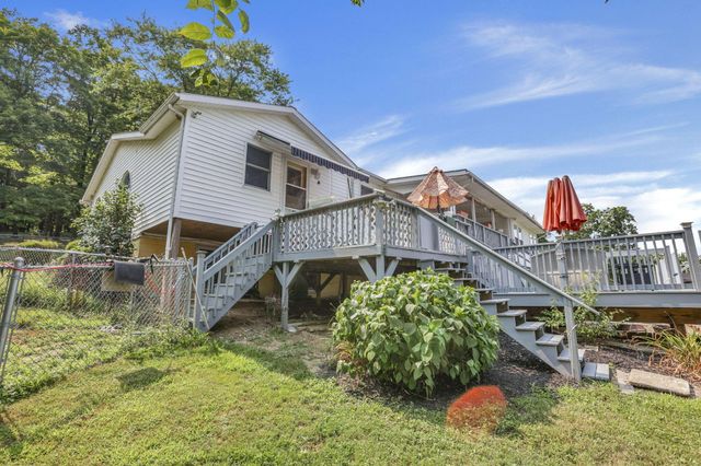 8879 National Road SE, Thornville, OH 43076