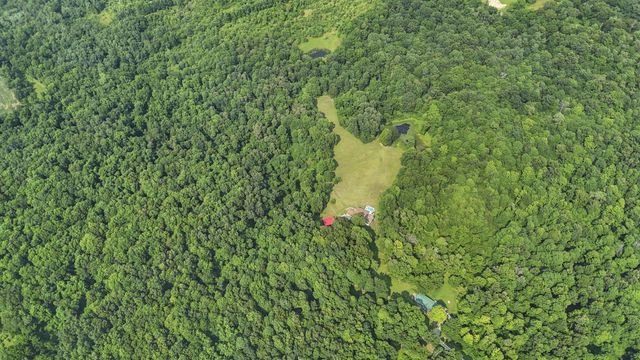 8879 National Road SE, Thornville, OH 43076