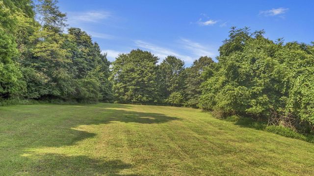 8879 National Road SE, Thornville, OH 43076