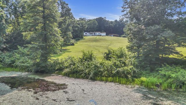 8879 National Road SE, Thornville, OH 43076