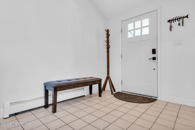 458 Penn Avenue N, Forked River, NJ 08731