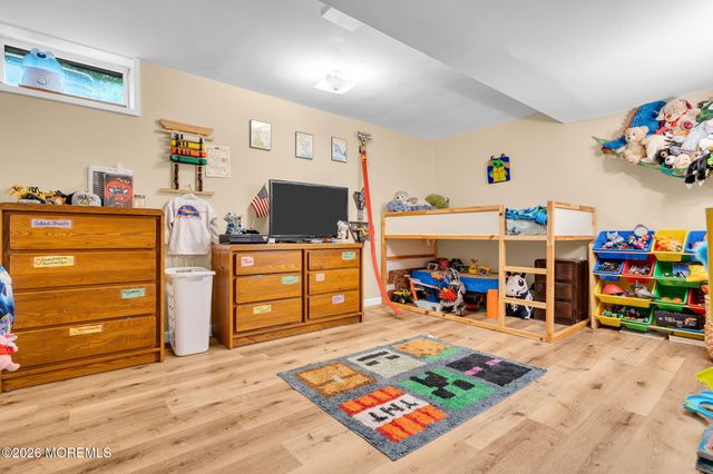 458 Penn Avenue N, Forked River, NJ 08731