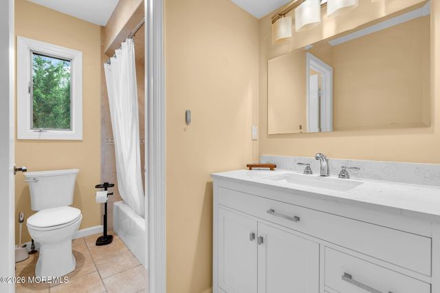458 Penn Avenue N, Forked River, NJ 08731