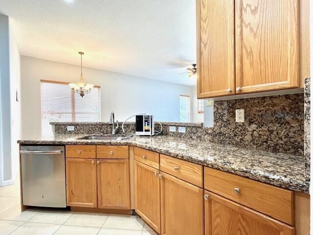 5012 Victoria Circle, West Palm Beach, FL 33409