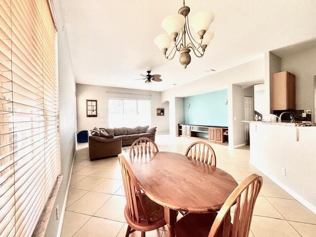 5012 Victoria Circle, West Palm Beach, FL 33409